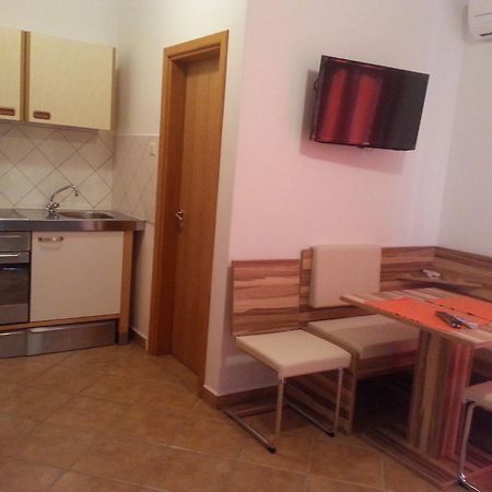 Apartments Grozdana Gradac (Split-Dalmatia) Quarto foto