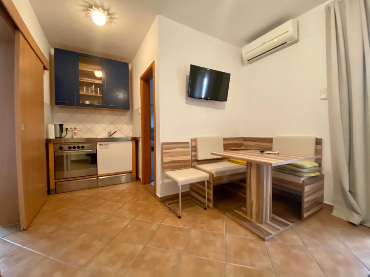 Apartments Grozdana Gradac (Split-Dalmatia) Exterior foto