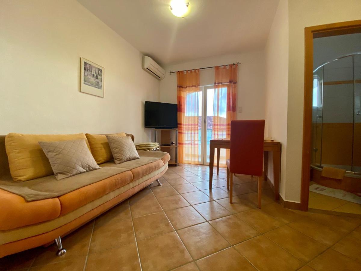 Apartments Grozdana Gradac (Split-Dalmatia) Exterior foto