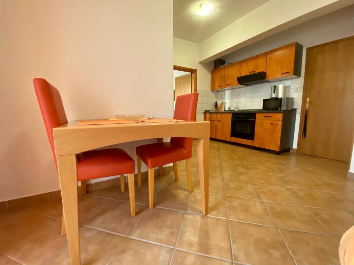 Apartments Grozdana Gradac (Split-Dalmatia) Exterior foto